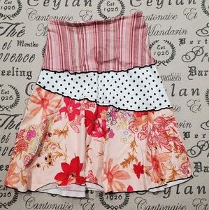 Fabuloio Skirt Floral/stripes/polka dots Size M